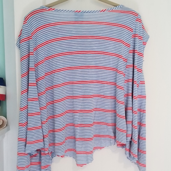 Women's summer t-shirt - Picture 2 of 3